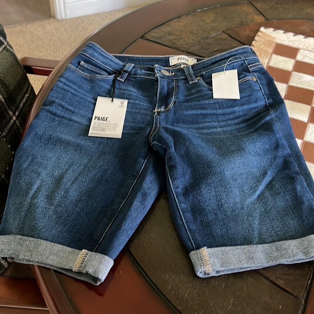 NWT Paige denim shorts 🩳 sz 26